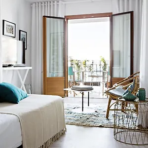 https://105-suites.balearic-islands.net